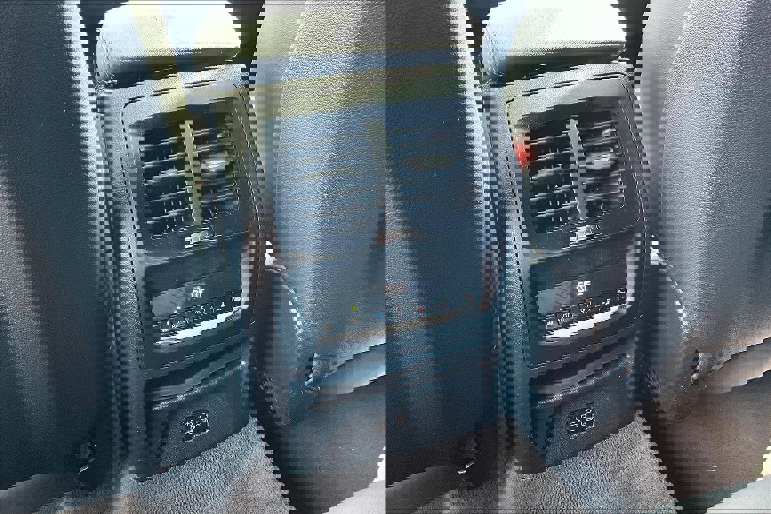 Used 2023 BMW X4 M w/ Competition Package image 33