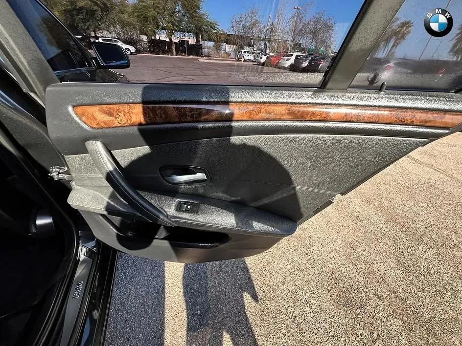 Used 2008 BMW 528i Sedan RWD image 17