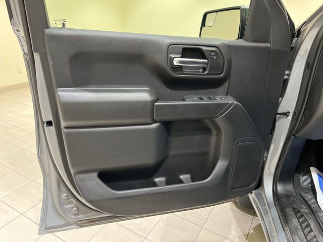 Certified 2024 Chevrolet Silverado 1500 Custom w/ LPO, Dark Essentials Package image 20