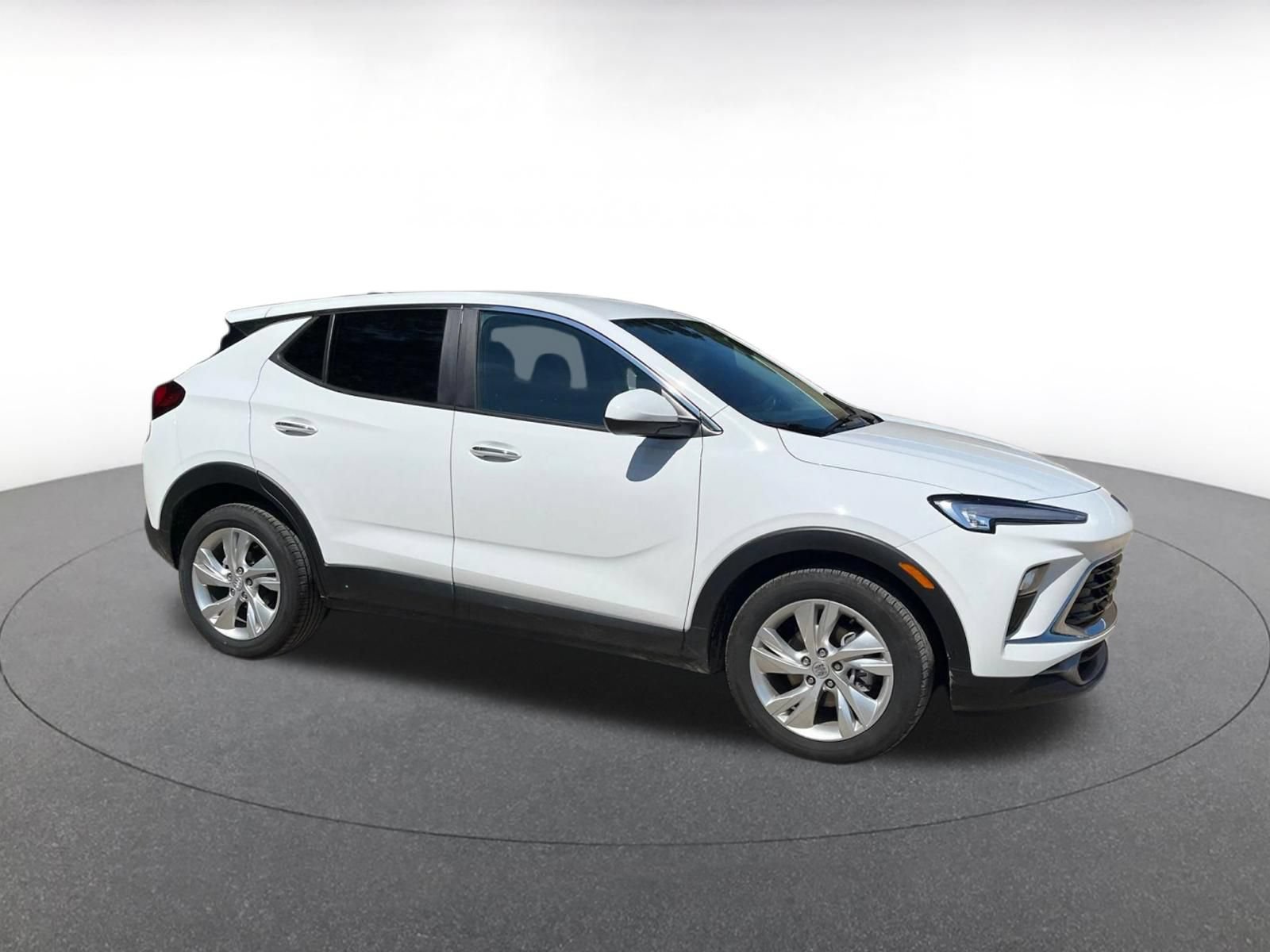Used 2026 Buick Encore GX Preferred FWD image 2