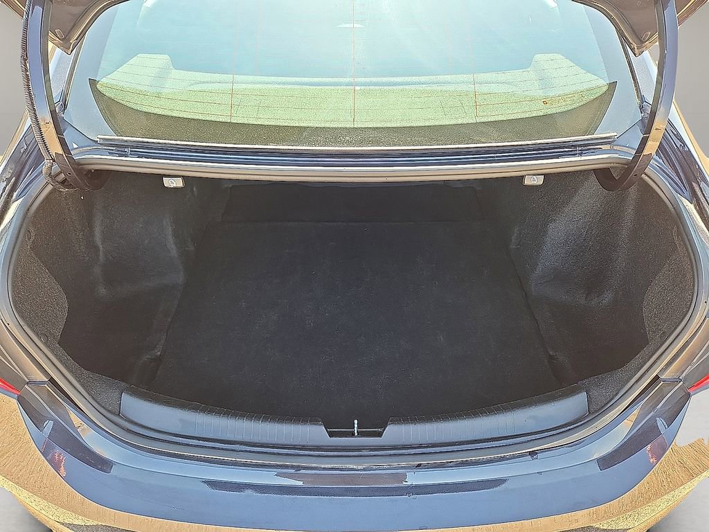 Used 2023 Chevrolet Malibu LT image 14