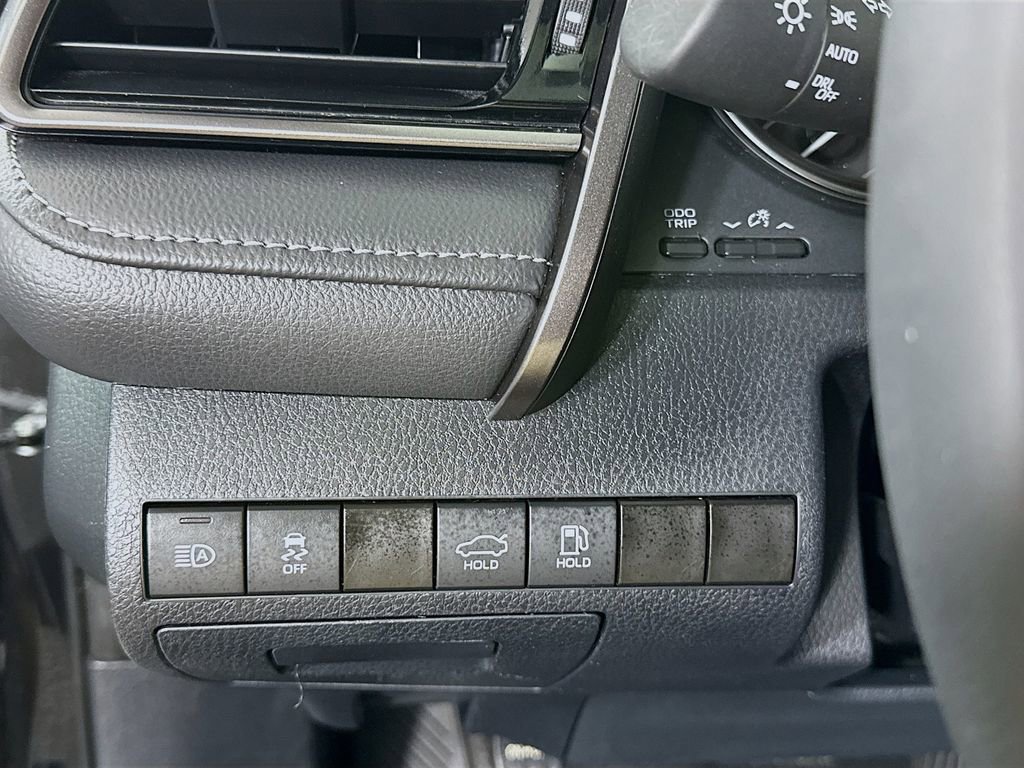 Certified 2024 Toyota Camry SE FWD image 18