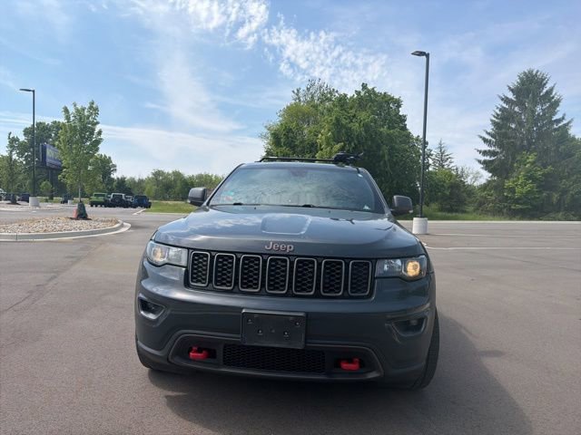 Used 2017 Jeep Grand Cherokee Trailhawk AWD/4WD image 8