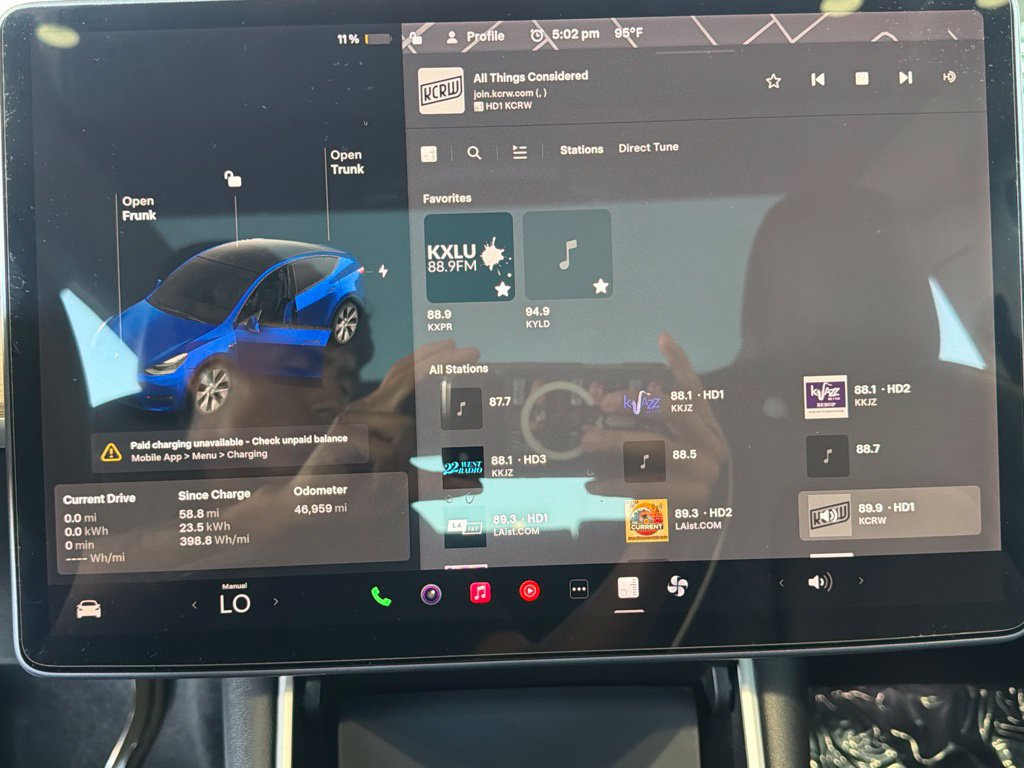 Used 2021 Tesla Model Y Long Range AWD/4WD image 29