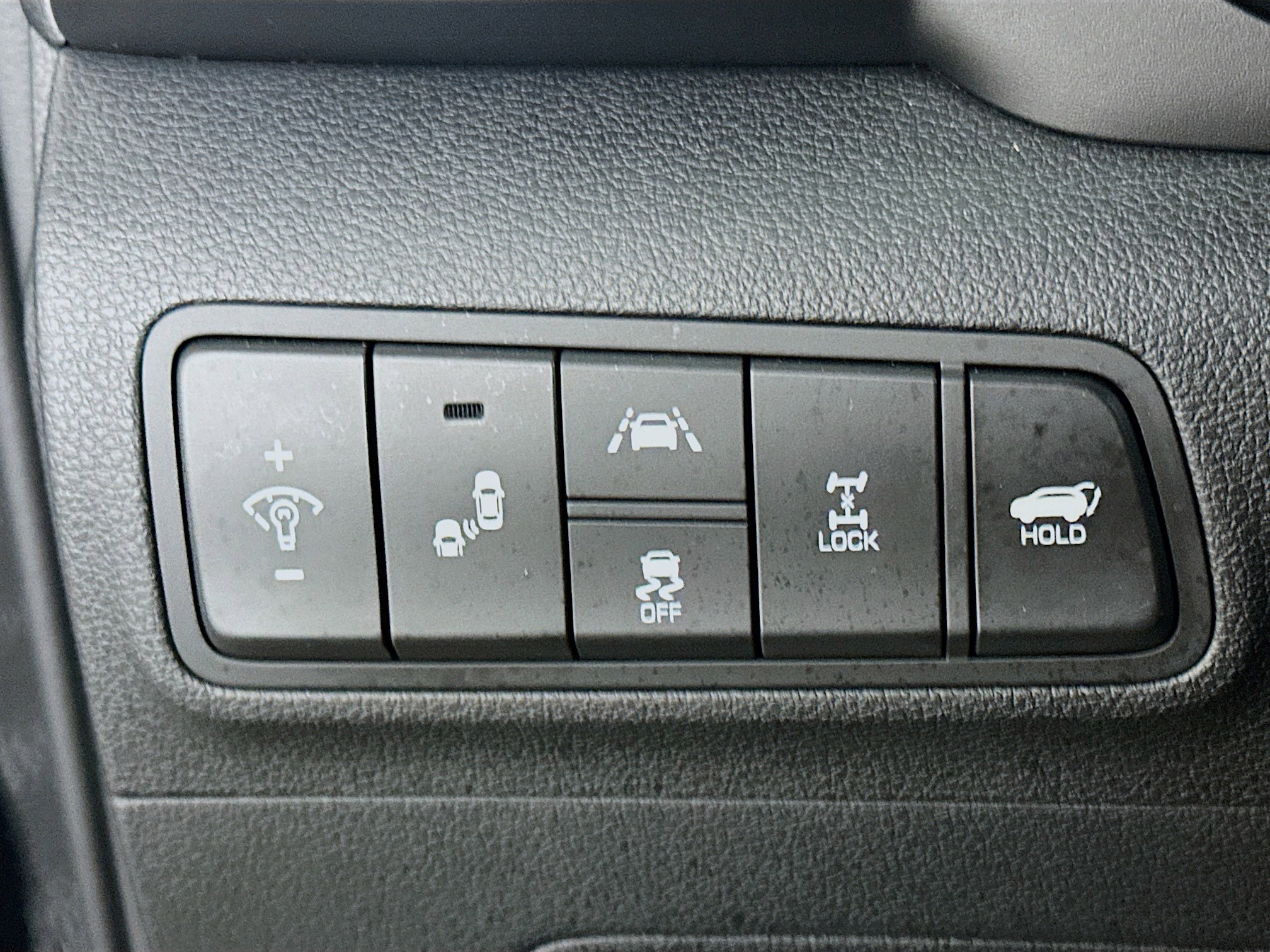 Used 2021 Hyundai Tucson Ultimate w/ Cargo Package AWD/4WD image 17