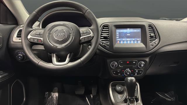 Used 2019 Jeep Compass Latitude w/ Popular Equipment Group image 11