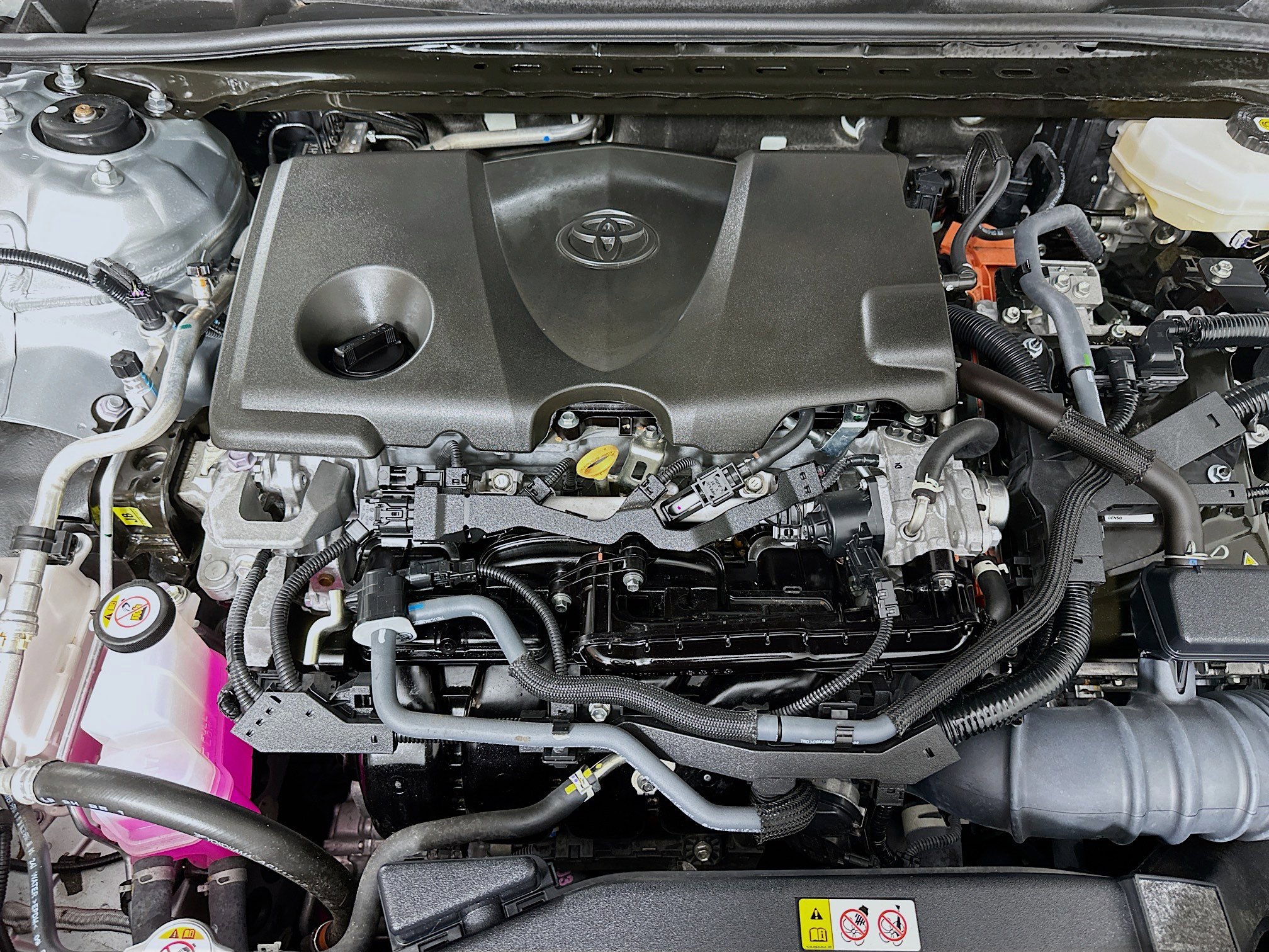 Used 2025 Toyota Camry LE image 33