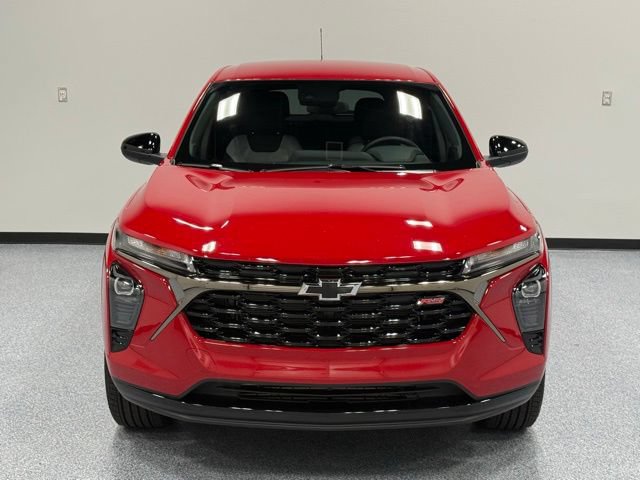 Used 2026 Chevrolet Trax RS w/ Driver Confidence Package FWD image 4