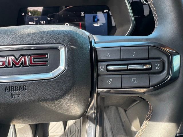 Used 2024 GMC Canyon AT4 w/ AT4 Premium Package AWD/4WD image 21