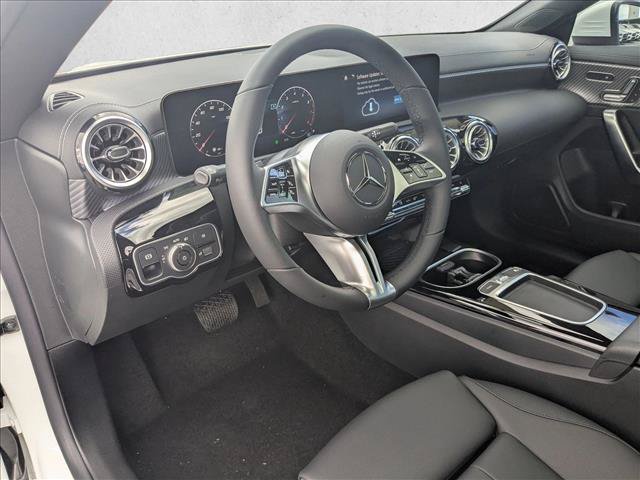 Used 2026 Mercedes-Benz CLA 250 image 3