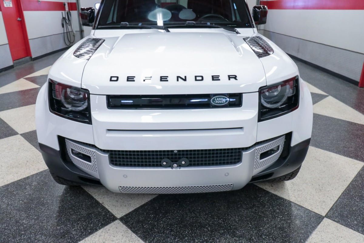 Used 2024 Land Rover Defender 130 S AWD/4WD image 4