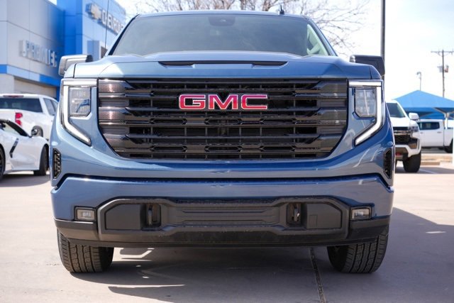 New 2026 GMC Sierra 1500 Elevation w/ LPO, Elevation Black Package image 9