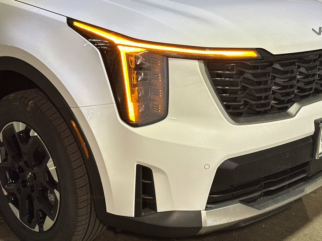 New 2026 Kia Sorento S image 9