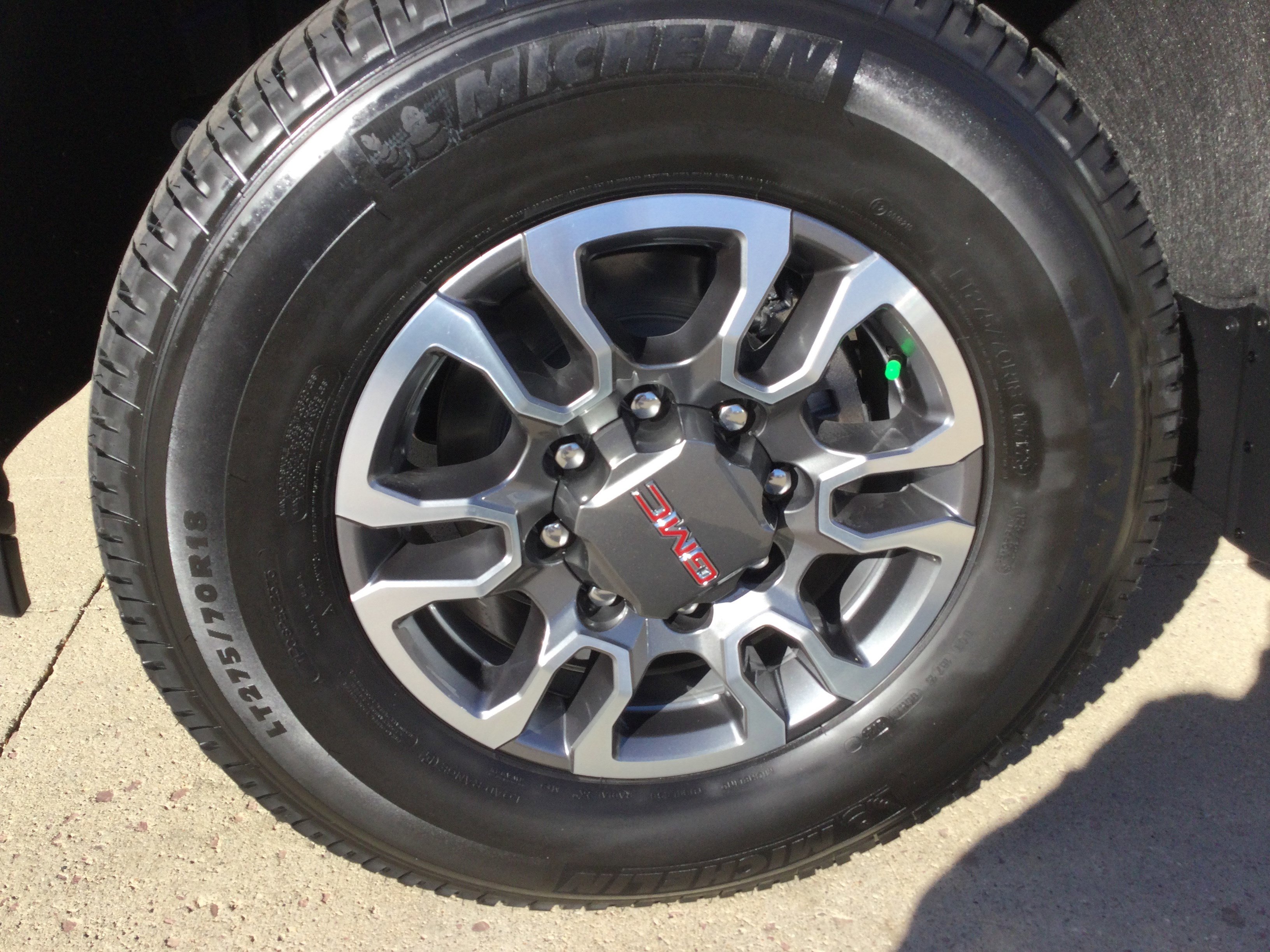 New 2026 GMC Sierra 2500 SLE w/ SLE Value Package; image 7