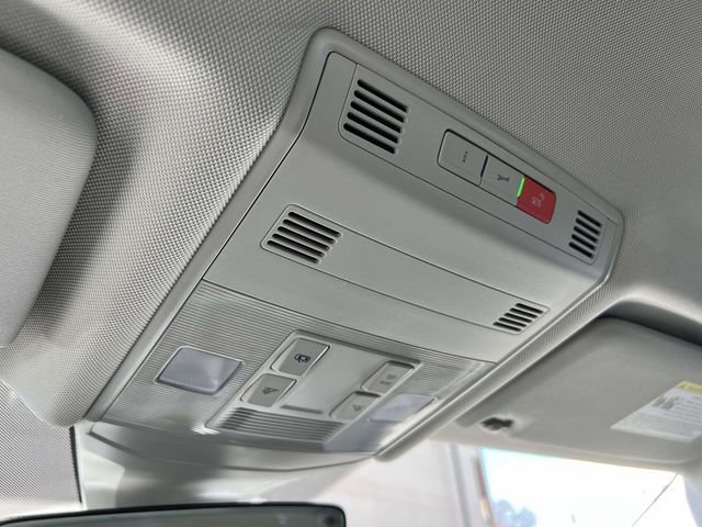 Used 2025 Volkswagen Jetta S image 28