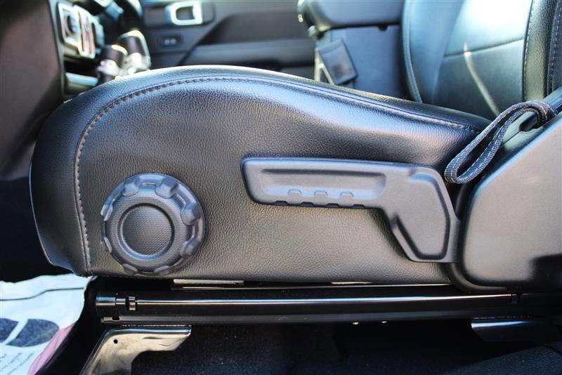 Used 2022 Jeep Gladiator Overland w/ Popular Equipment Package image 11