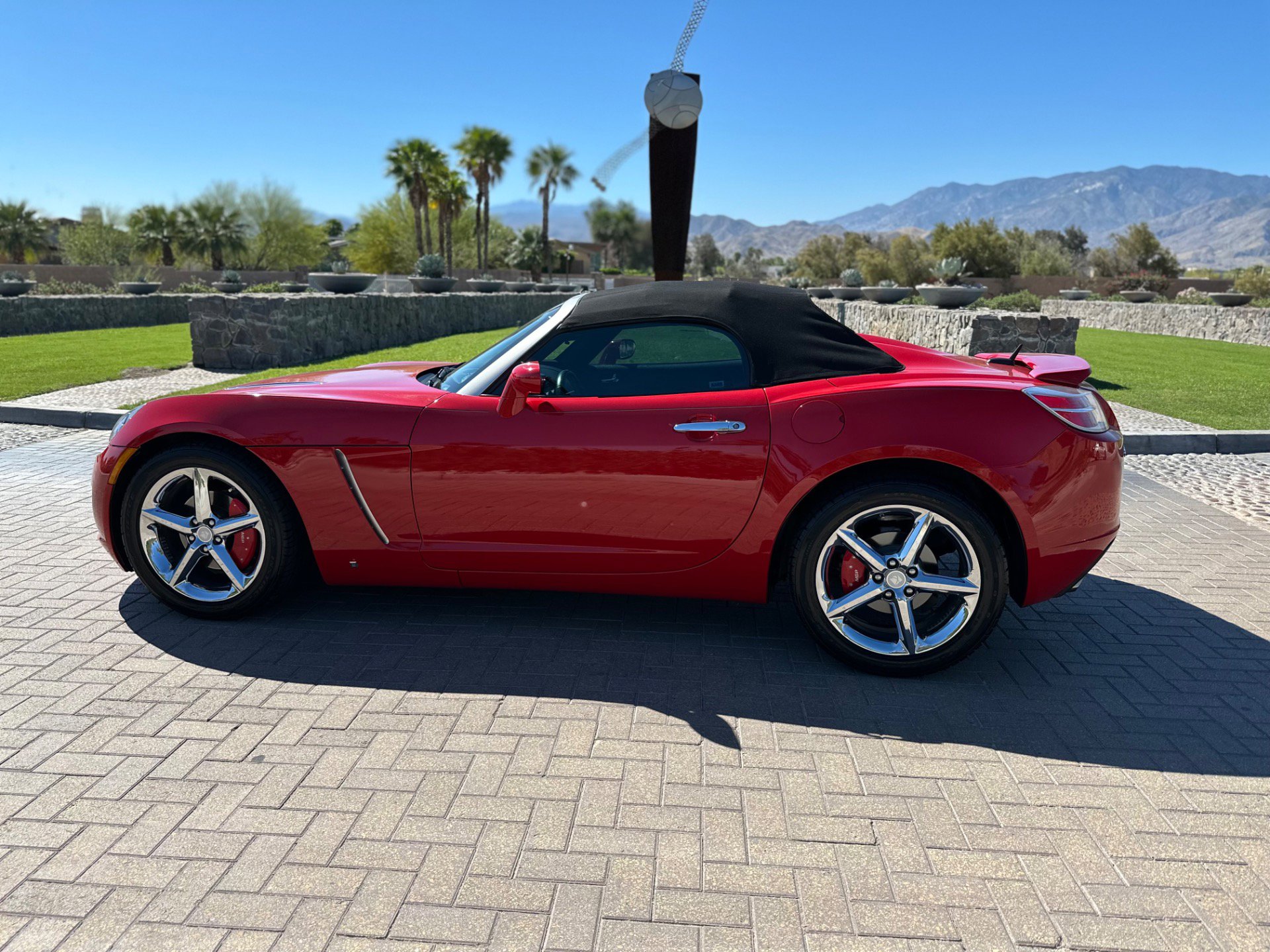 Used 2008 Saturn Sky Red Line RWD image 11