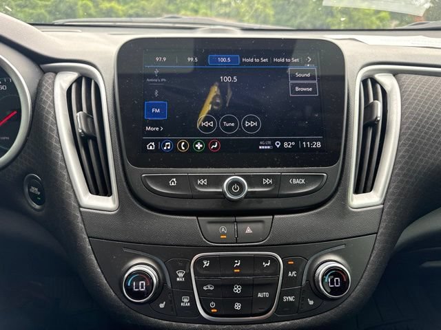 Used 2024 Chevrolet Malibu LT FWD image 8