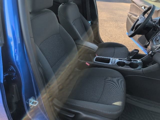 Used 2017 Chevrolet Cruze LT w/ Convenience Package FWD image 30