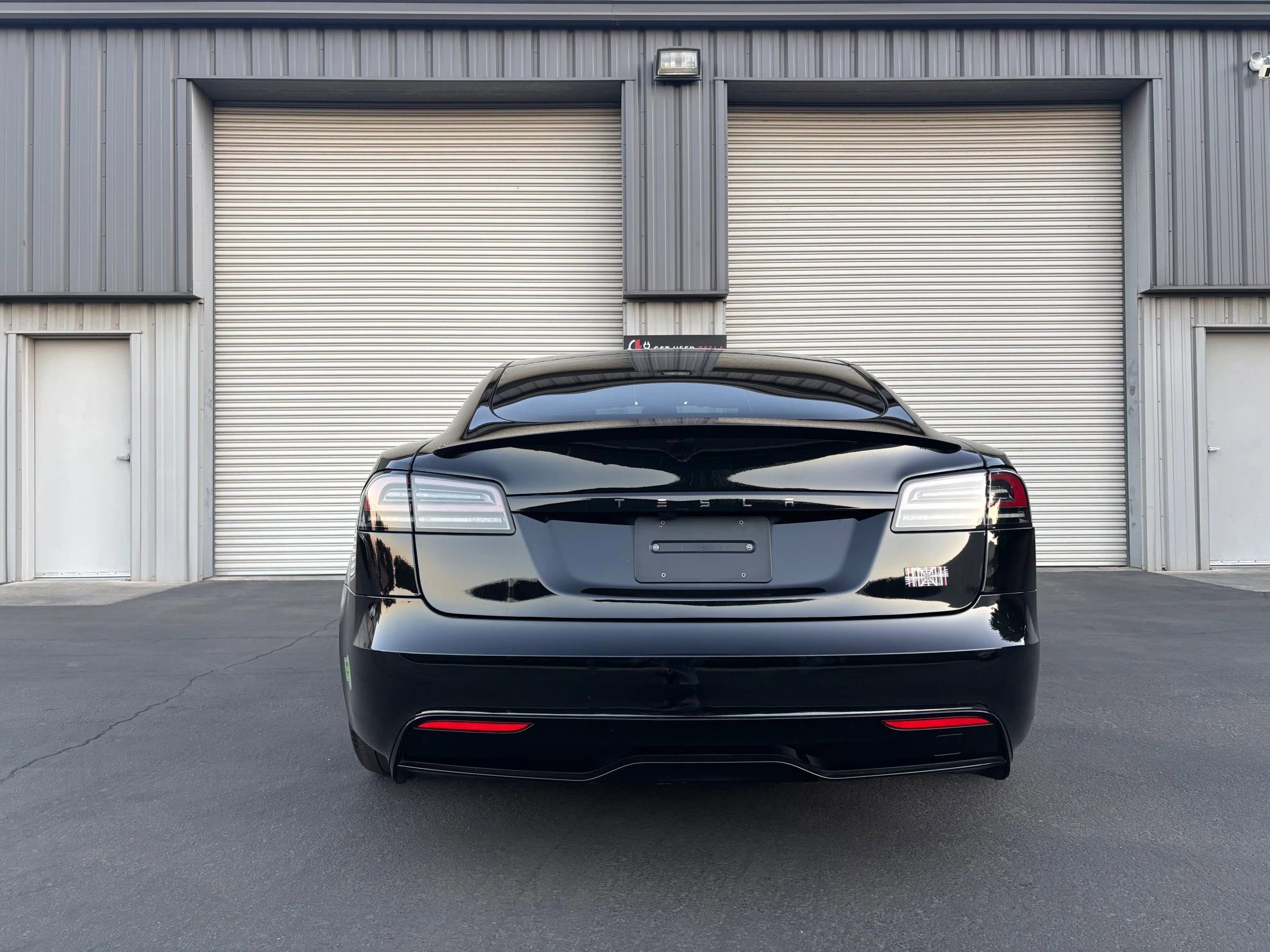 Used 2023 Tesla Model S Plaid image 7