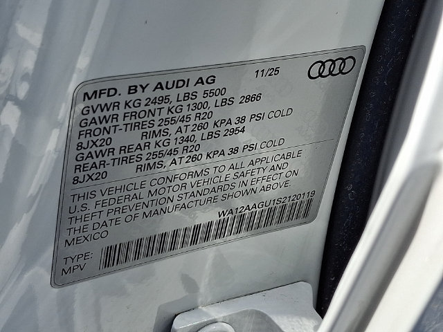 Used 2025 Audi Q5 Premium Plus w/ Premium Plus AWD/4WD image 27