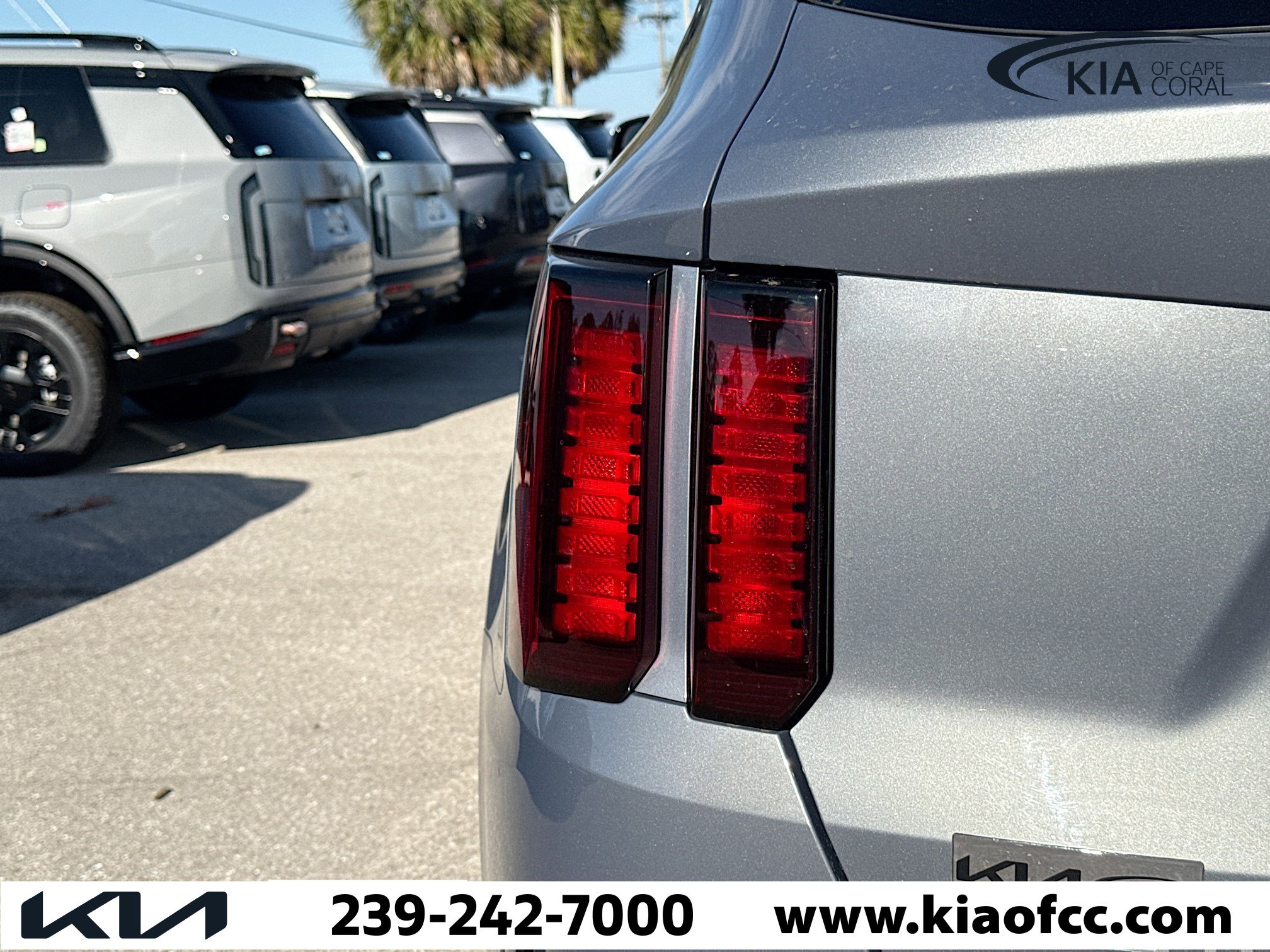 Certified 2023 Kia Sorento S w/ Panoramic Sunroof Package image 9