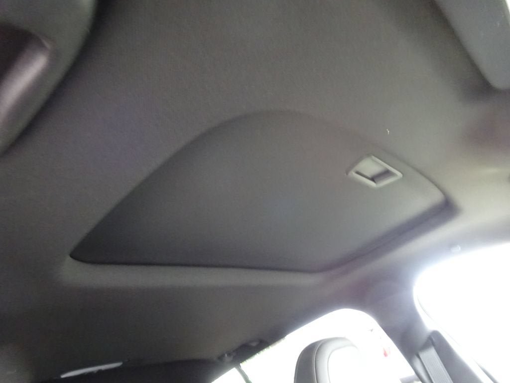 New 2026 Buick Envista Sport Touring FWD image 18
