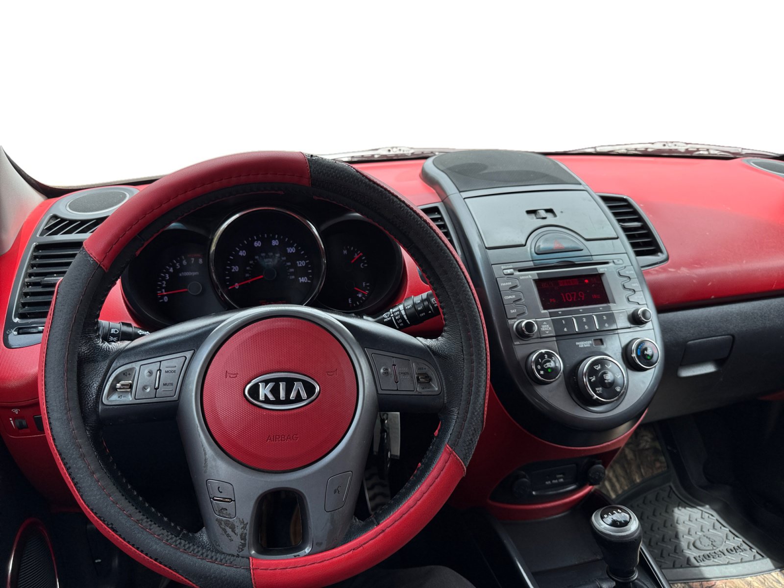 Used 2010 Kia Soul Sport FWD image 14