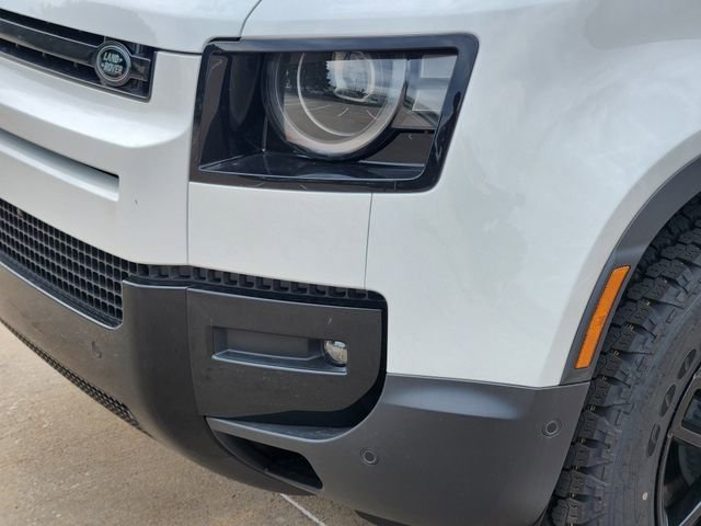 New 2026 Land Rover Defender 110 S AWD/4WD image 5