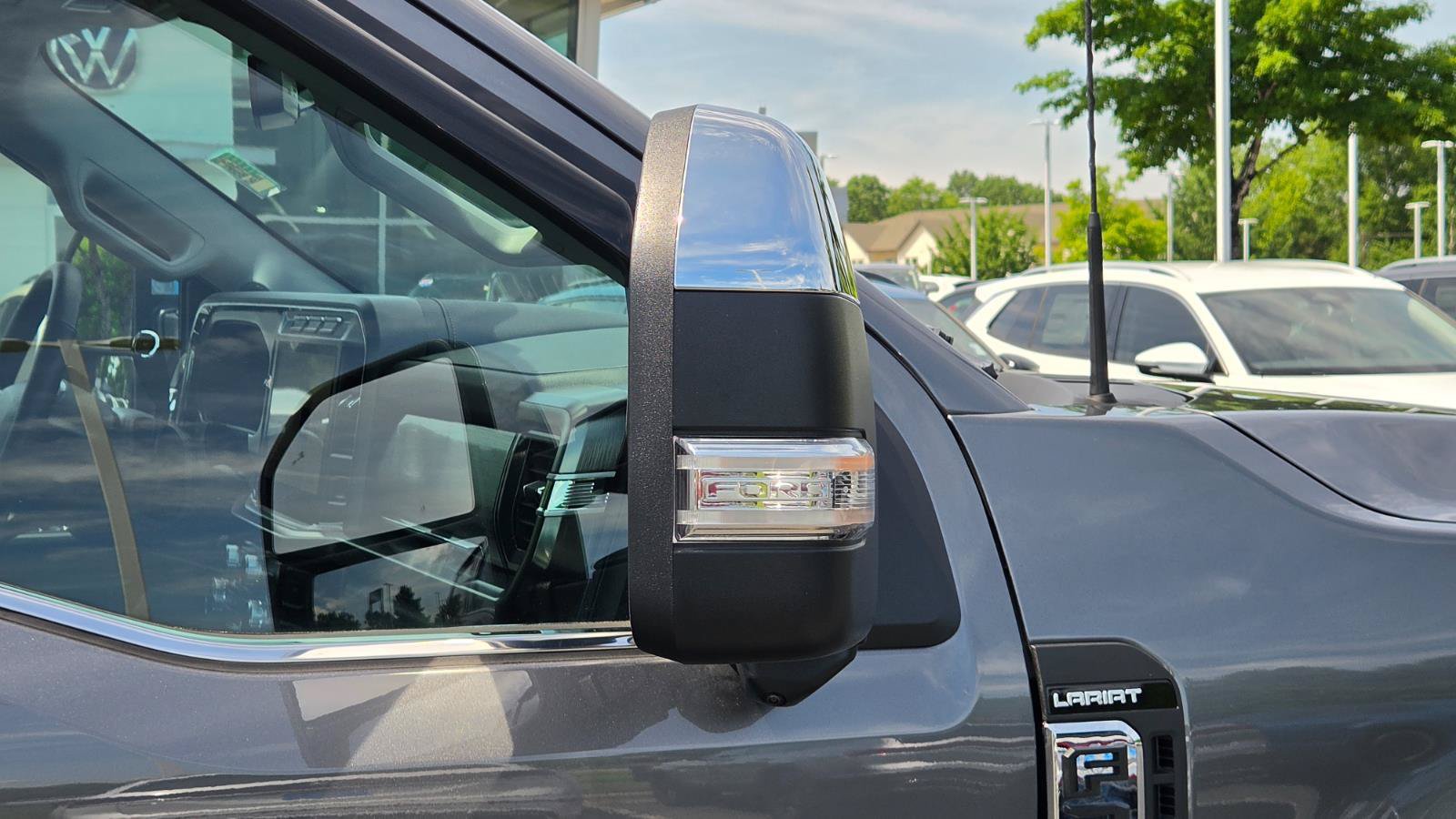 Used 2024 Ford F350 Lariat w/ Chrome Package AWD/4WD image 19