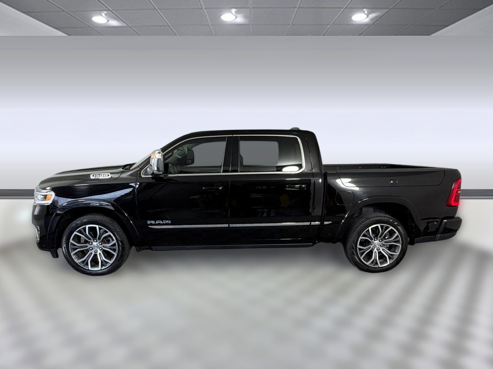 Used 2025 RAM 1500 Tungsten w/ Towing Technology Group image 2