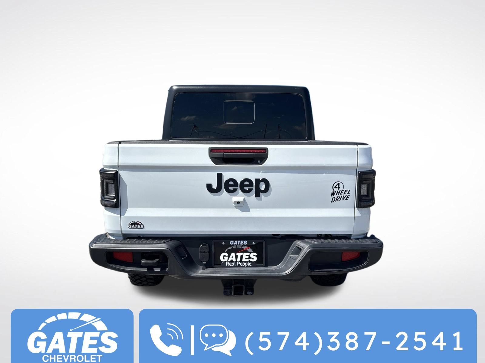 Used 2023 Jeep Gladiator Sport AWD/4WD image 5