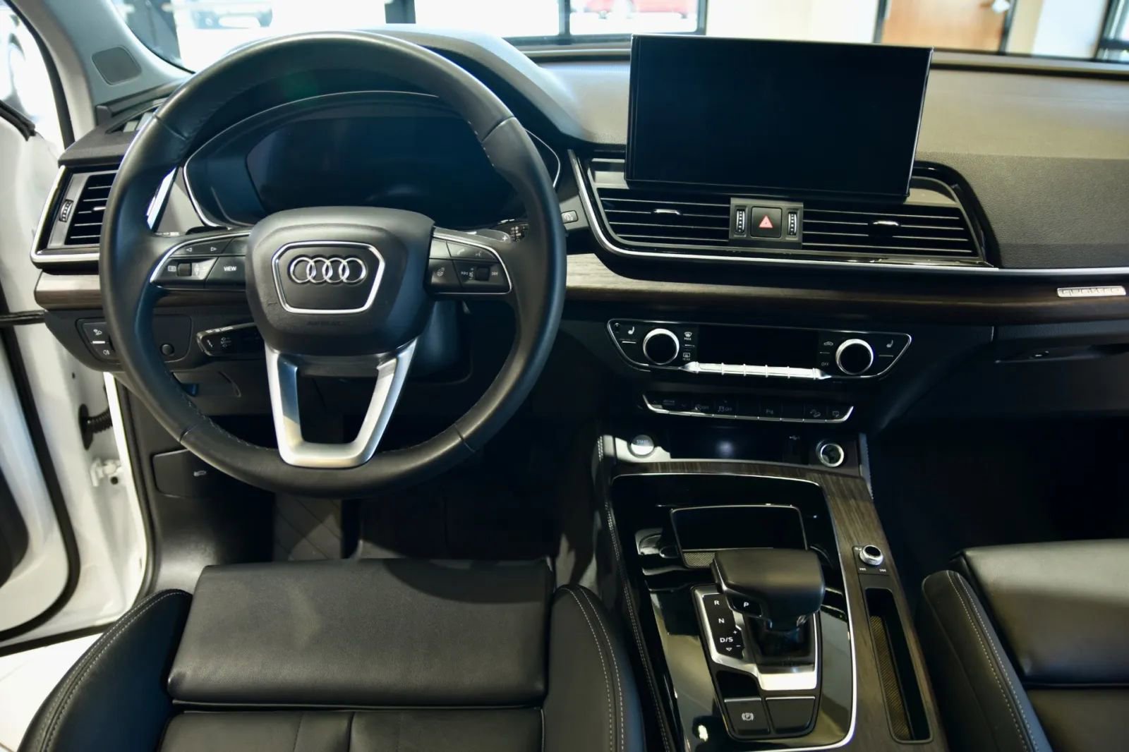 Used 2024 Audi Q5 2.0T Premium Plus image 13
