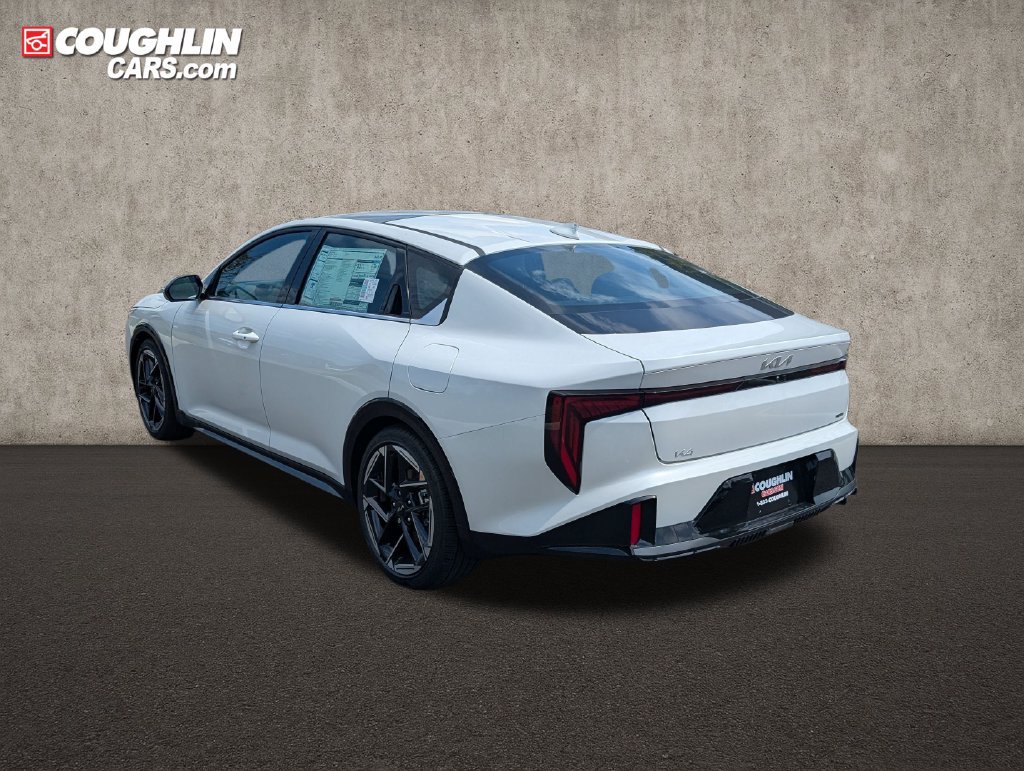 New 2026 Kia K4 GT-Line w/ GT-Line Premium Package FWD image 5