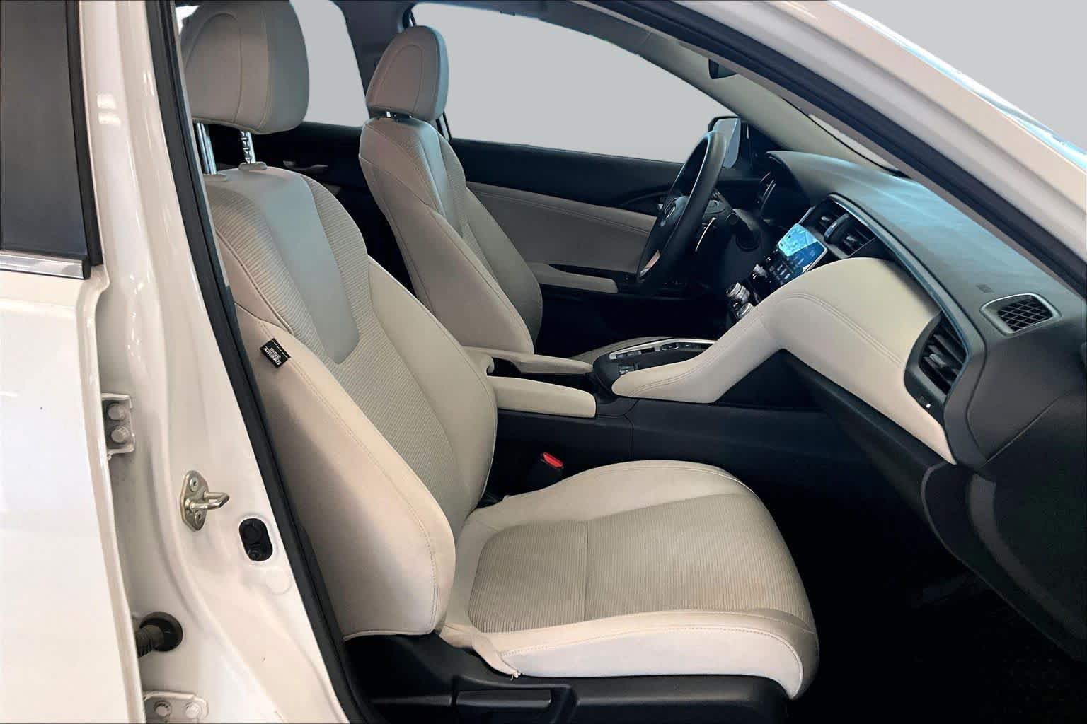 Used 2019 Honda Insight EX image 8