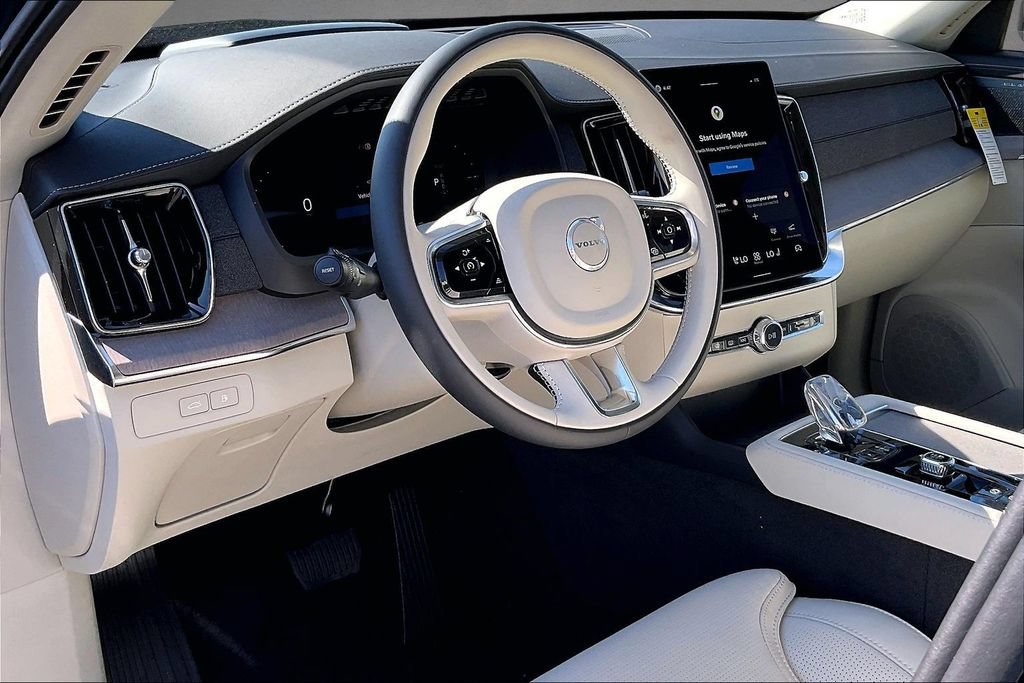 New 2026 Volvo XC90 T8 Ultra w/ Protection Package Premier AWD/4WD image 7