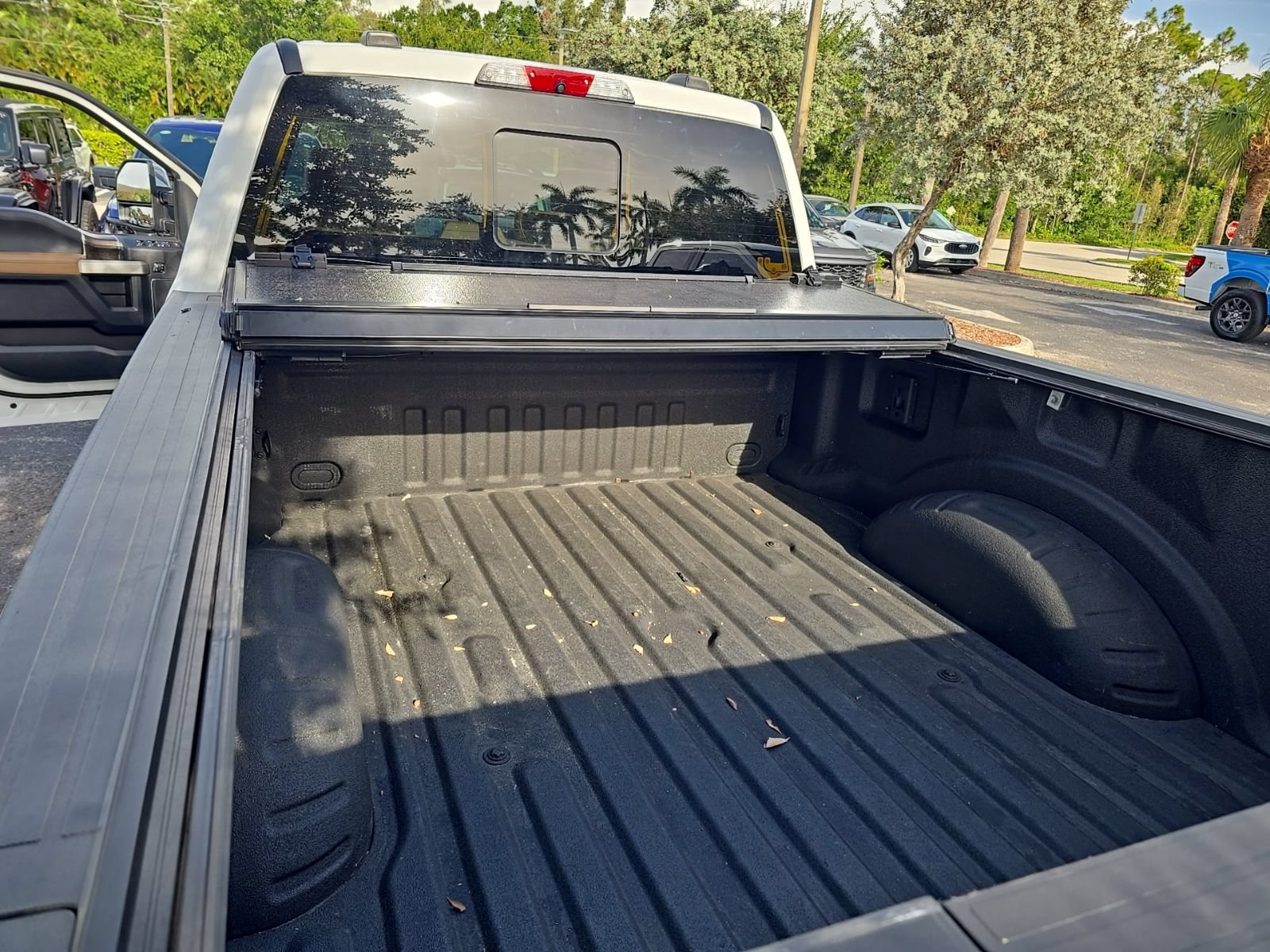 Used 2022 Ford F250 Lariat w/ Lariat Ultimate Package AWD/4WD image 8