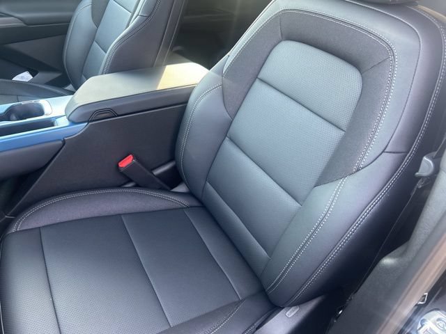New 2026 Chevrolet Equinox EV LT w/ LPO, All-Weather Mat Package FWD image 11