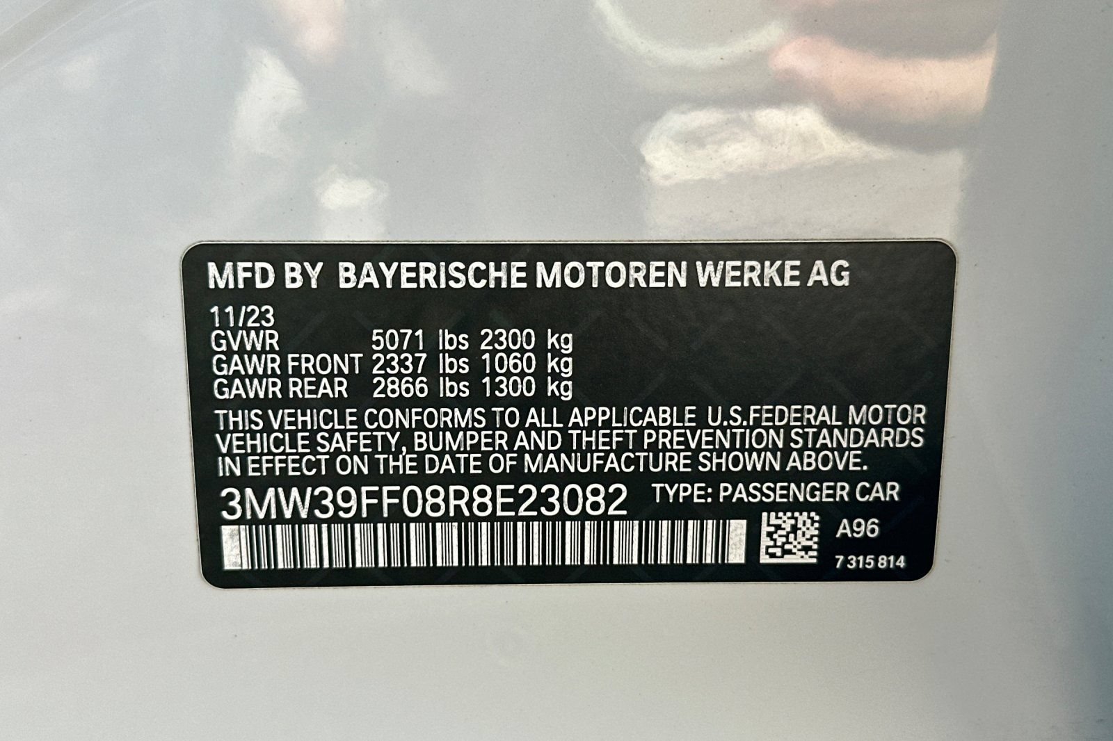 Used 2024 BMW 330e w/ Premium Package RWD image 28