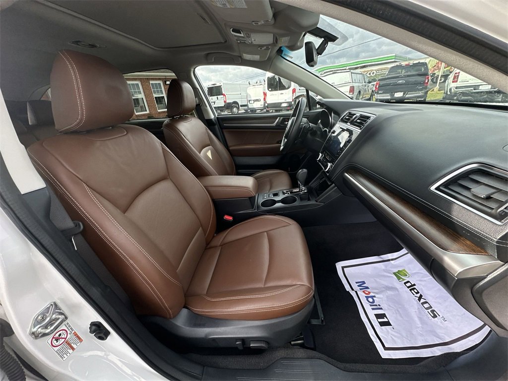 Used 2019 Subaru Outback 3.6R Touring image 25