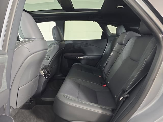 Certified 2025 Lexus RX 450h AWD w/ Convenience Package image 13