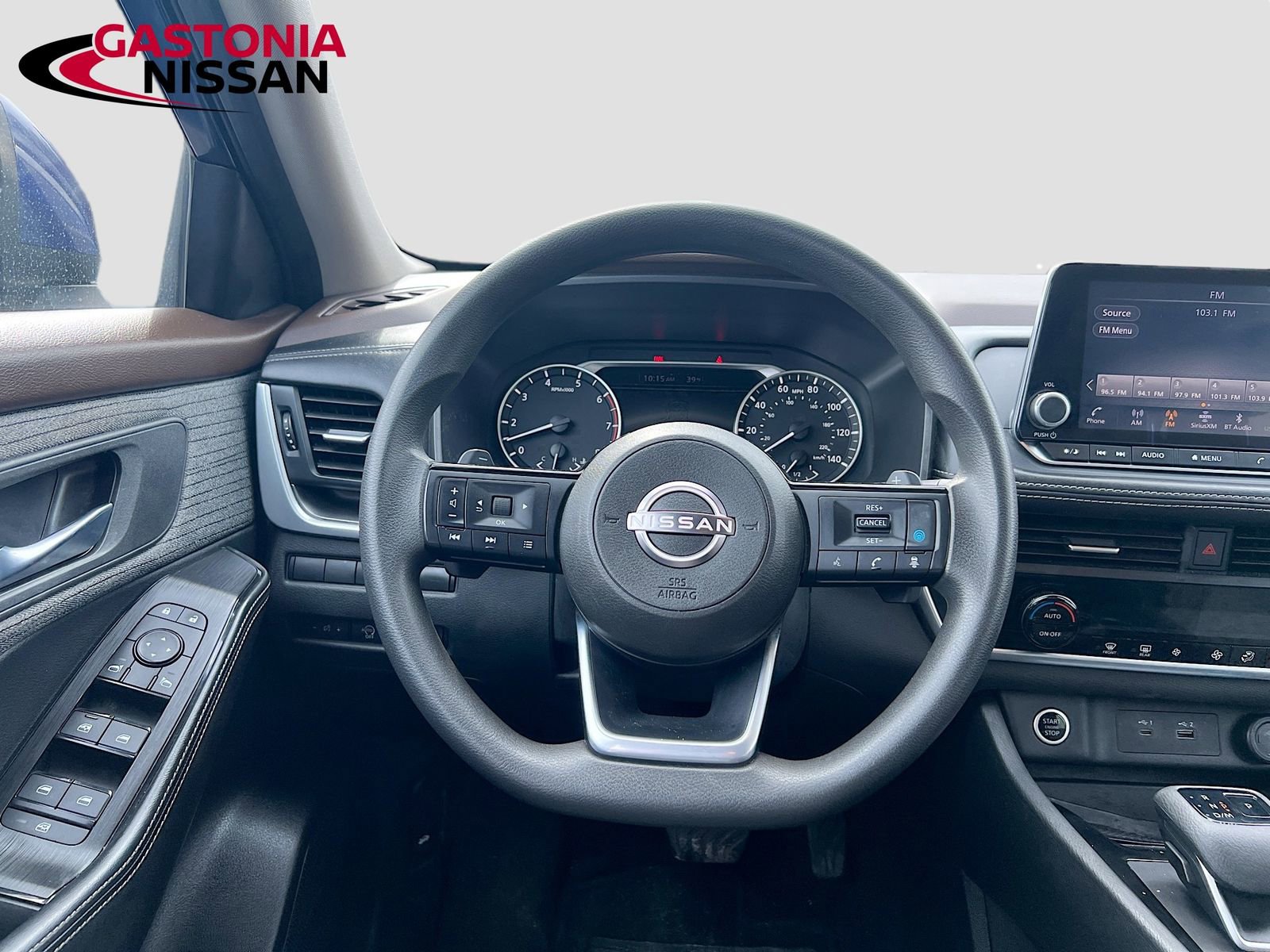 Used 2023 Nissan Rogue SV image 27