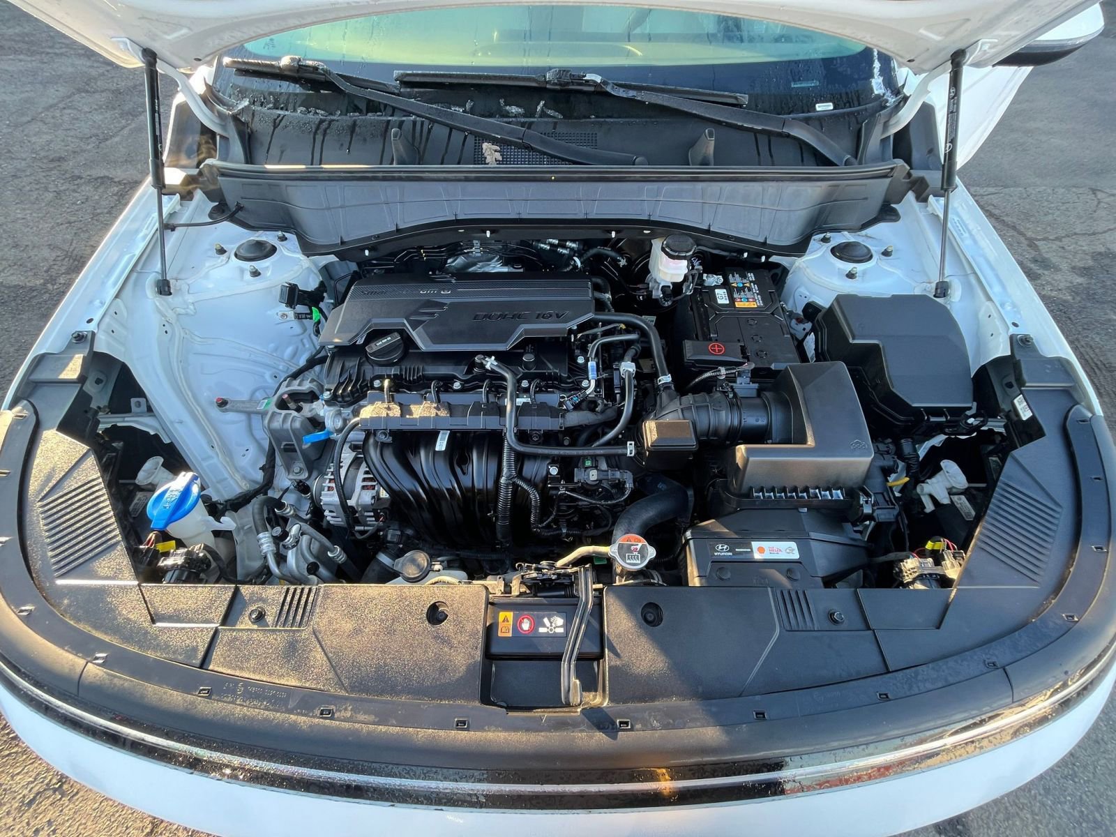 Used 2025 Hyundai Kona SEL image 32