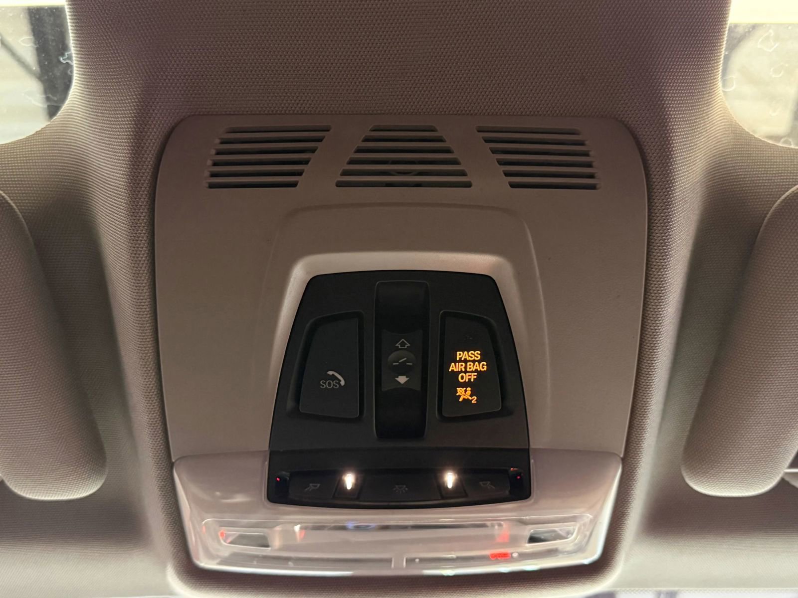 Used 2017 BMW i3 image 34