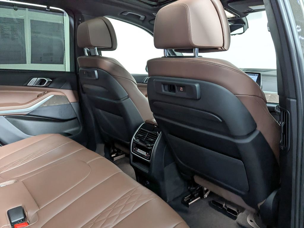 Certified 2023 BMW X5 xDrive40i w/ Executive Package image 42