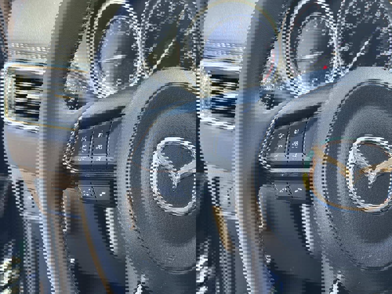 Certified 2025 MAZDA CX-5 AWD 2.5 S w/ Preferred Package image 27