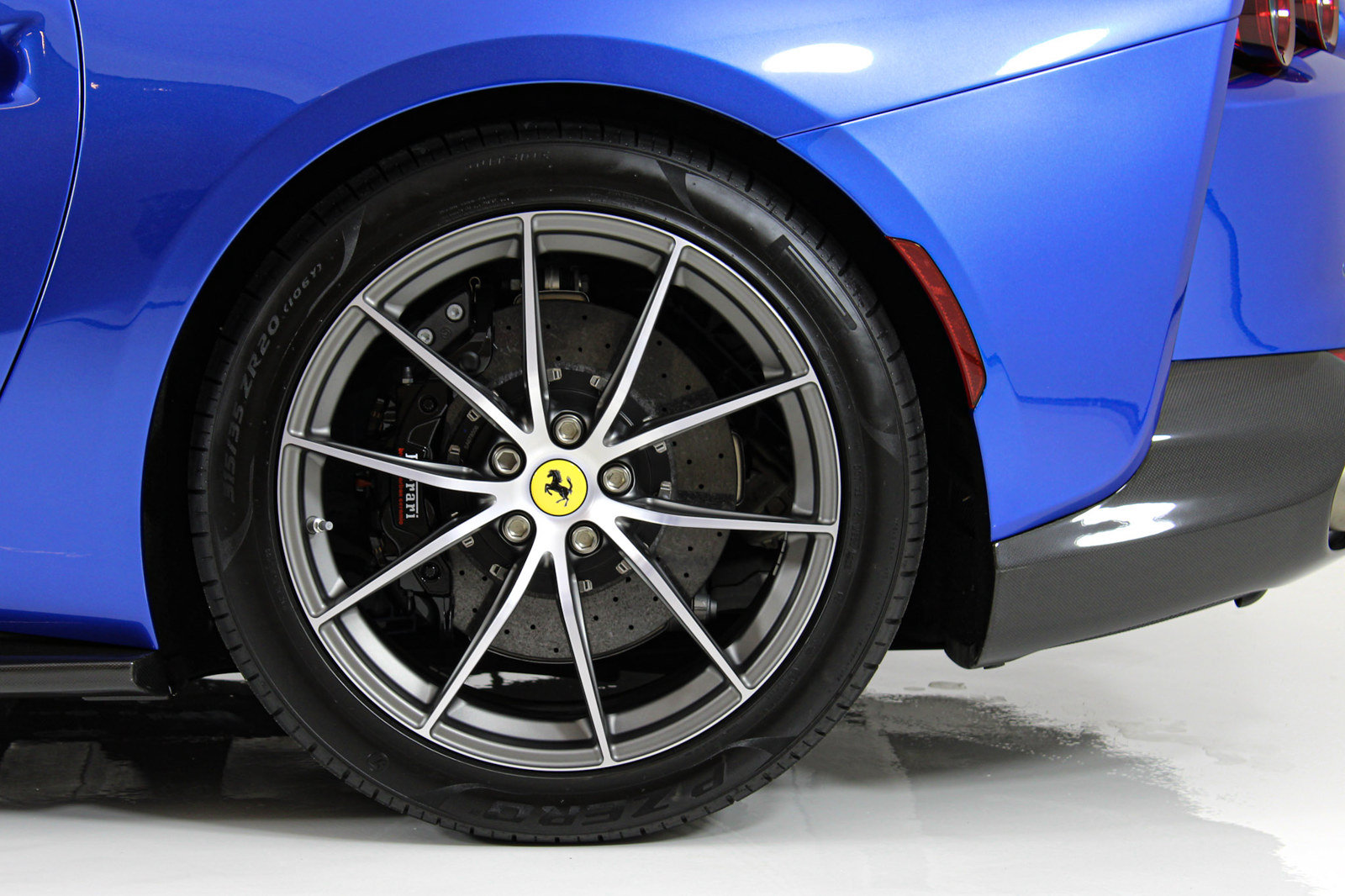 Certified 2022 Ferrari 812 GTS RWD image 58