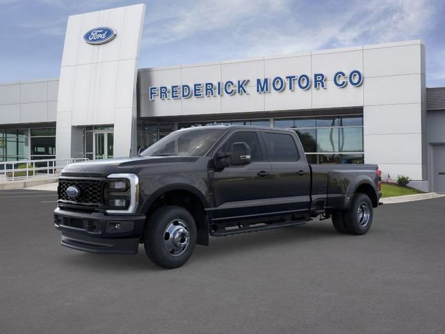 New 2026 Ford F350 4x4 Crew Cab DRW Super Duty