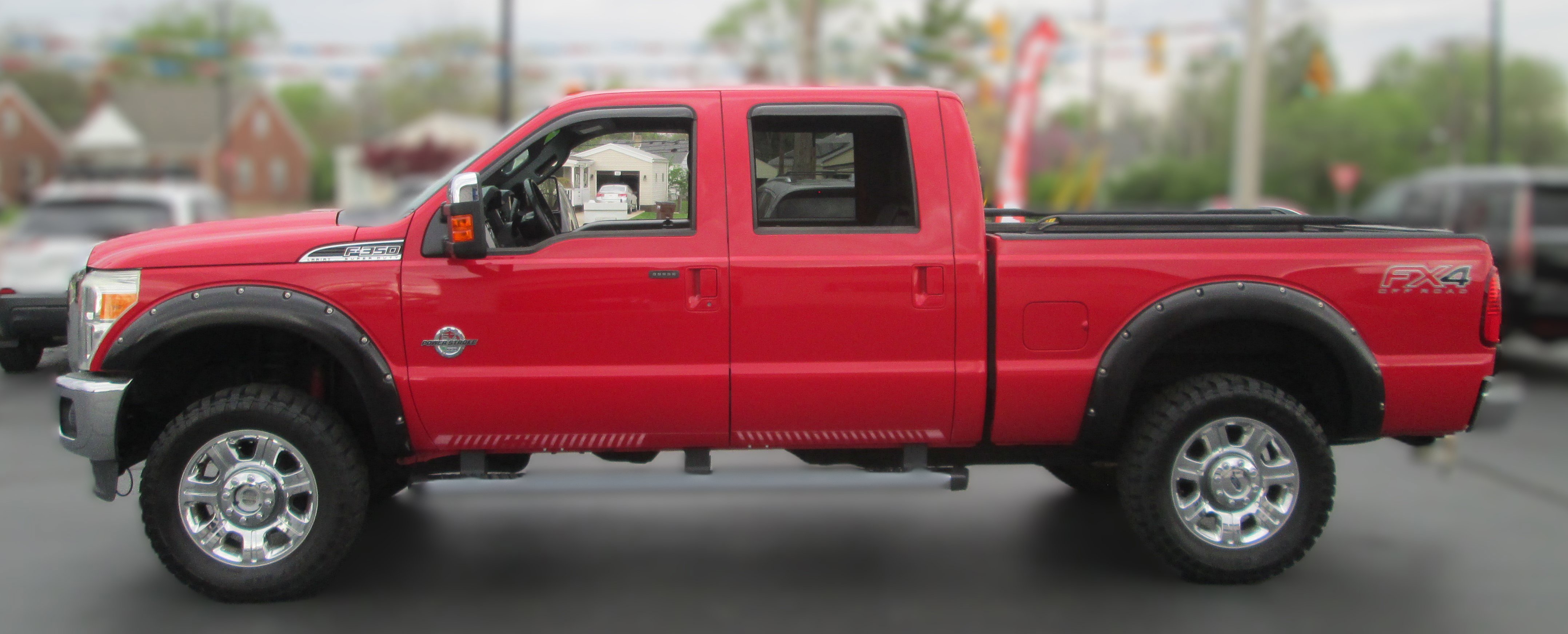 Used 2015 Ford F350 Lariat w/ Lariat Ultimate Package image 5