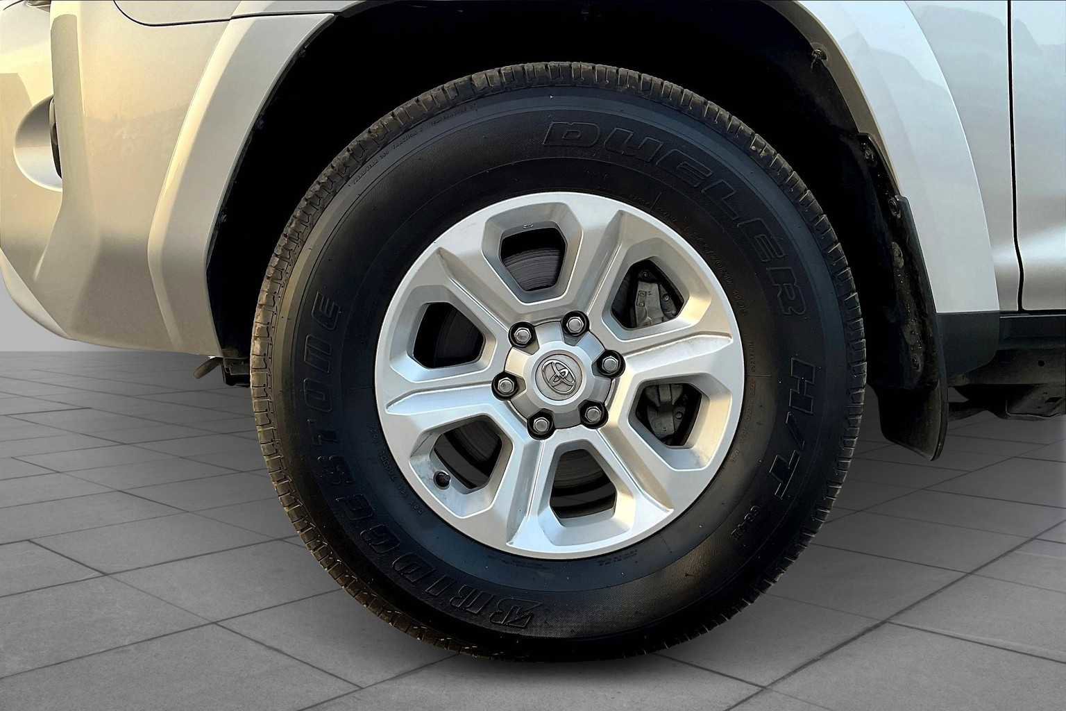 Certified 2024 Toyota 4Runner SR5 image 10